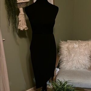 Chic Black Strapless Dress